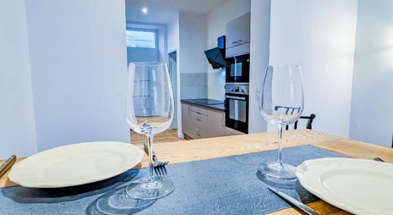 Ample rental apartment with pool | Pets are welcome — photo 4