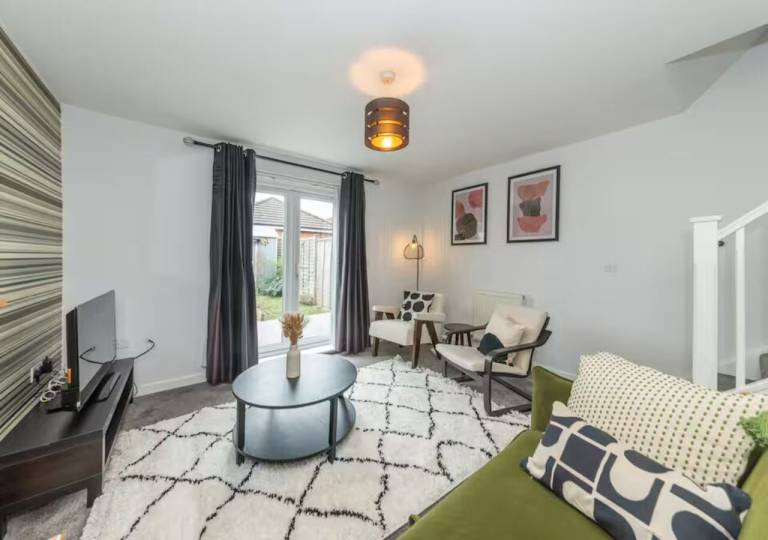 Cosy retreat with outdoor seating Pass the Keys