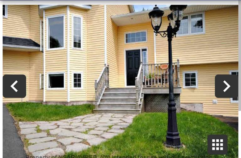 Apartment with pool in Halifax, NS