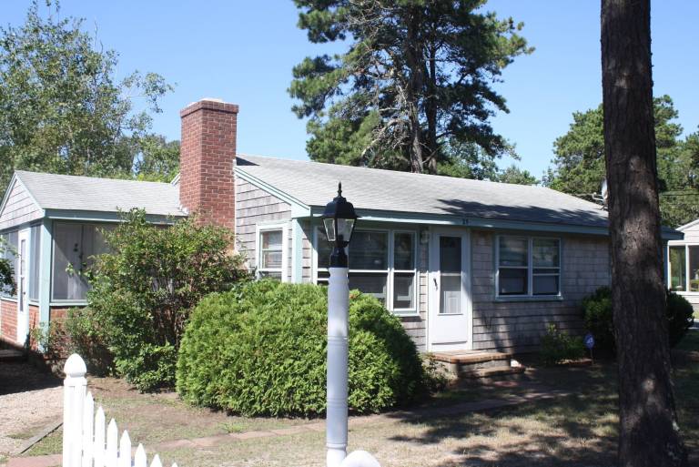 Cabin Dennis Port