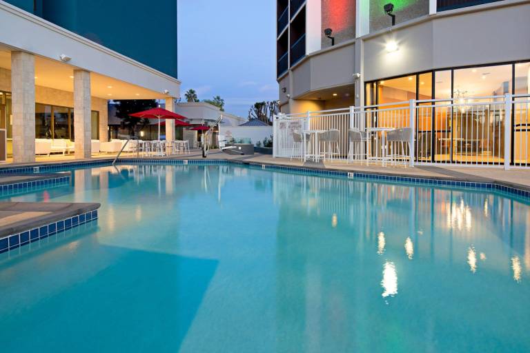 Staybridge Suites Long Beach Airport By IHG — photo 5