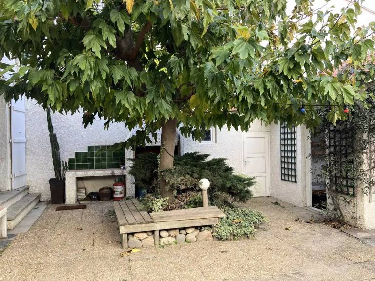 Fully equipped nice vacation home with barbeque & patio | Next to the beach | Pet-friendly — photo 5