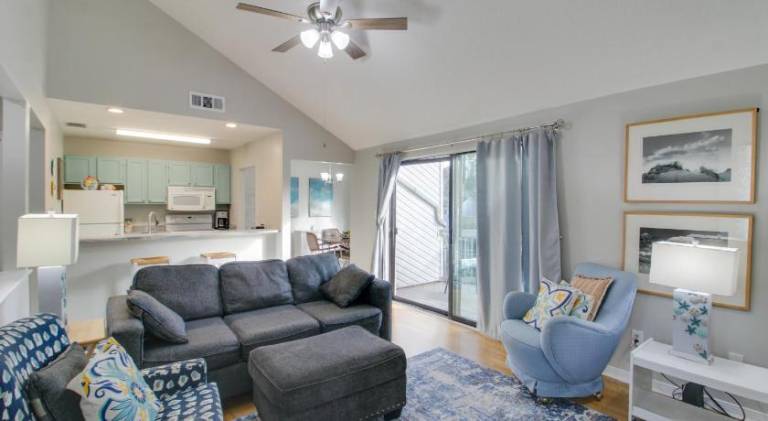 Sun, Surf and Sand in Fort Walton Beach! Cozy Condo in Fort Walton Beach, FL