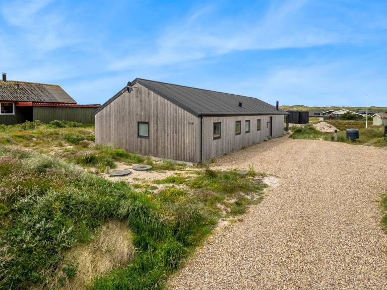 House with jacuzzi, terrace & sauna — photo 5
