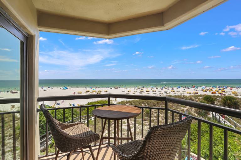 Condo Pass-a-Grille Beach