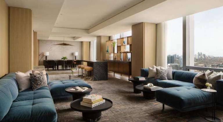 Four Seasons Hotel Toronto at Yorkville — photo 2