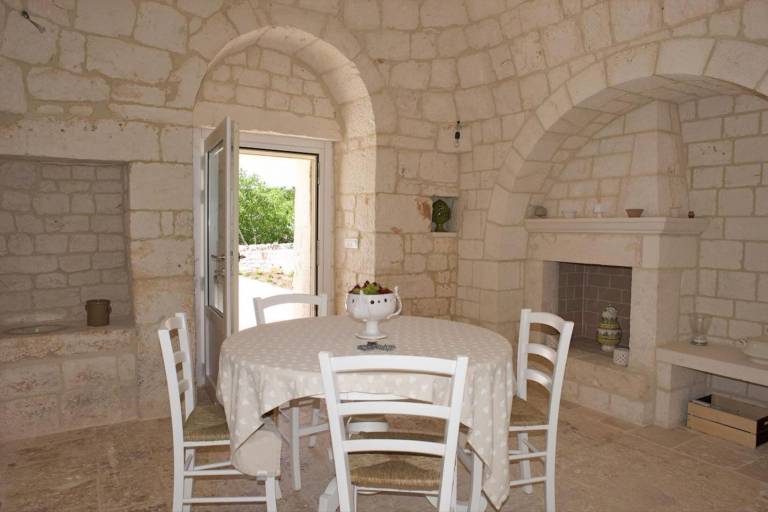 House with yard, terrace & barbecue — photo 3