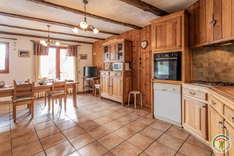 Beautiful gite with grill & yard | Pets allowed — photo 3