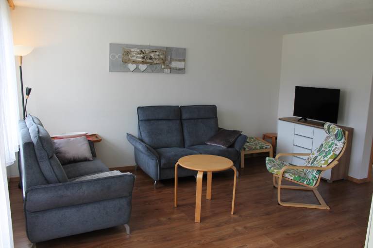 Ferienwohnung in Lenk für max. 4 Personen Ferienwohnung in Lenk für max. 4 Personen