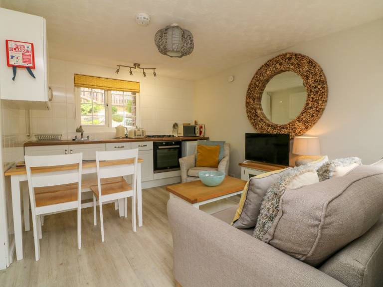 Family-friendly nice cottage with garden | Beach view | Pets are welcome — photo 2