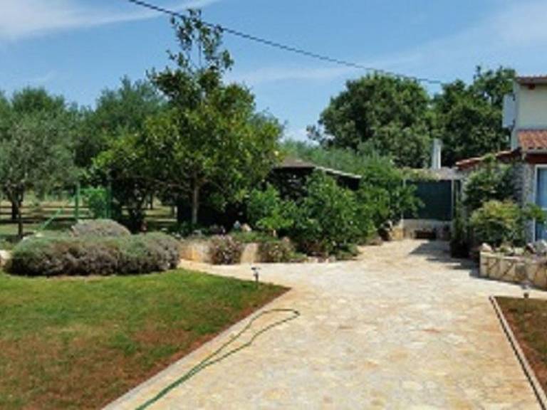 House with terrace, BBQ & yard | Nature view — photo 4