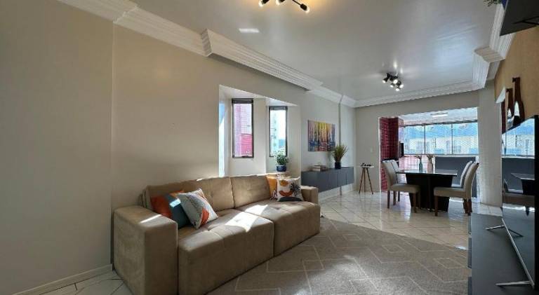 Rental apartment with 2 rooms for 8 persons — photo 2
