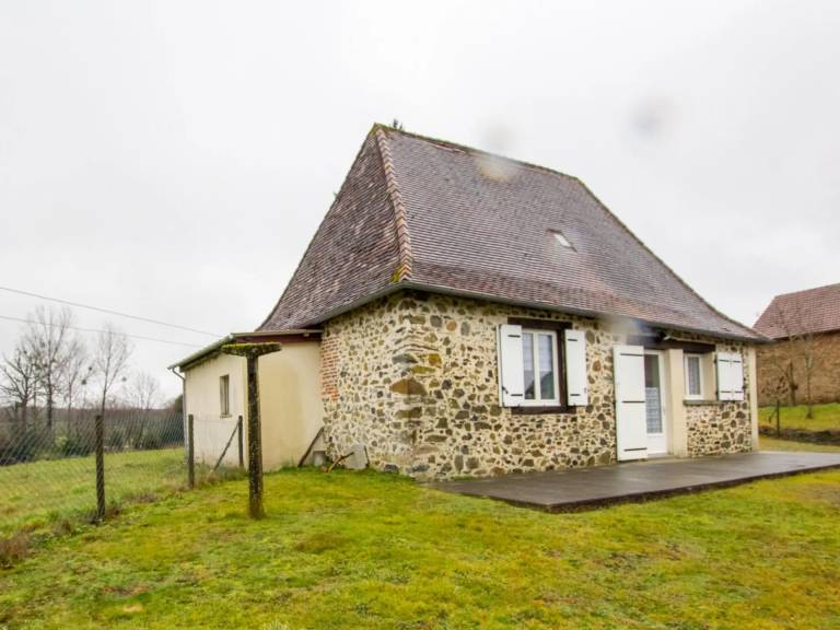 Maison de vacances Saint-Cyr-les-Champagnes