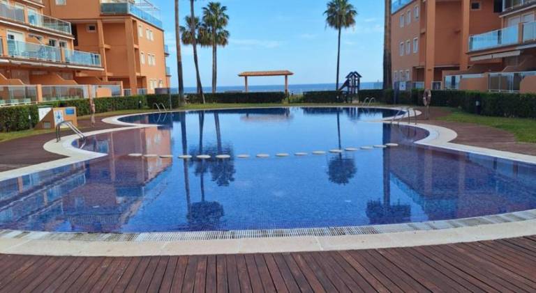 Ample apartment with grill & pool | Beach nearby | Pet-friendly — photo 3