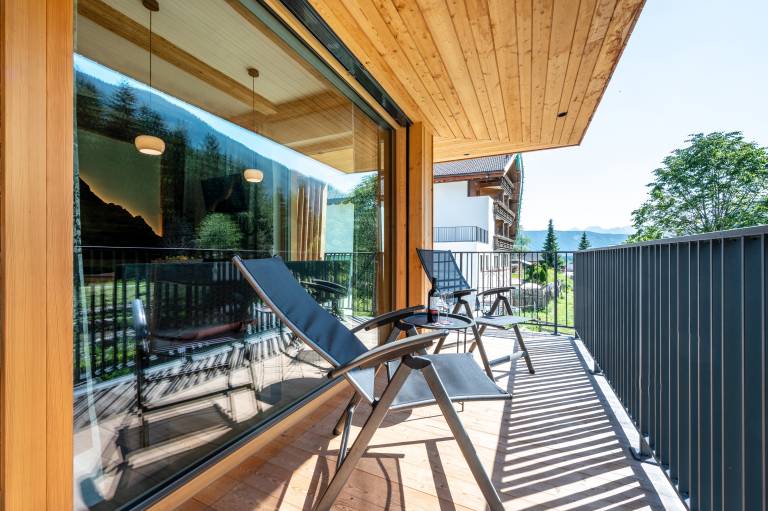 Chalet "Dolomites Villa Anita" with Mountain View, Private Terrace & Wi-Fi — photo 2