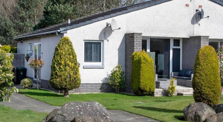 800 m&sup2; Ferienhaus