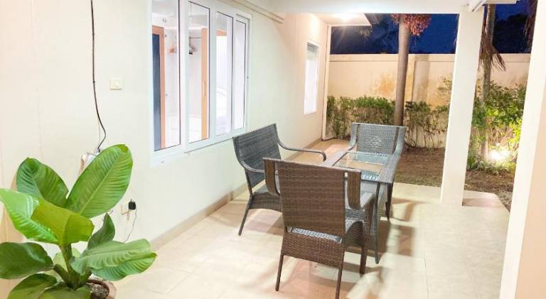Ample villa with garden, barbeque & pool | Good for workation | Pets allowed — photo 4