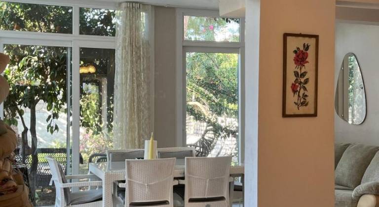 Villa with terrace, jacuzzi & private pool — photo 5