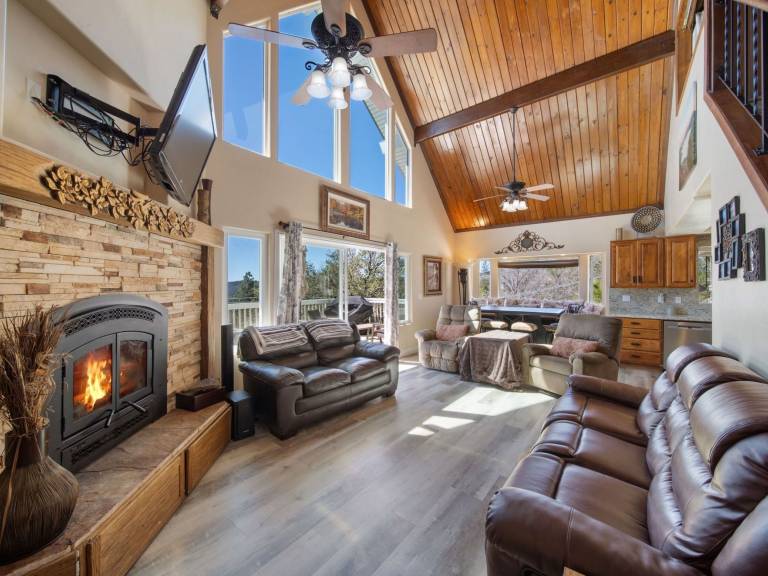 Vacation home with grill — photo 3