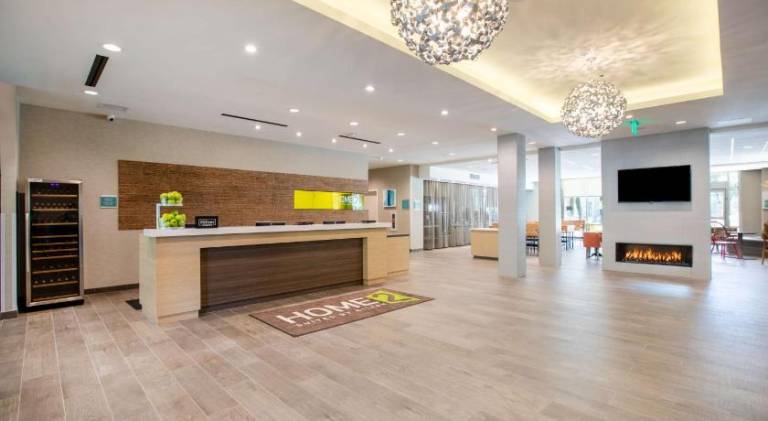 Home2 Suites by Hilton Carlsbad — photo 4
