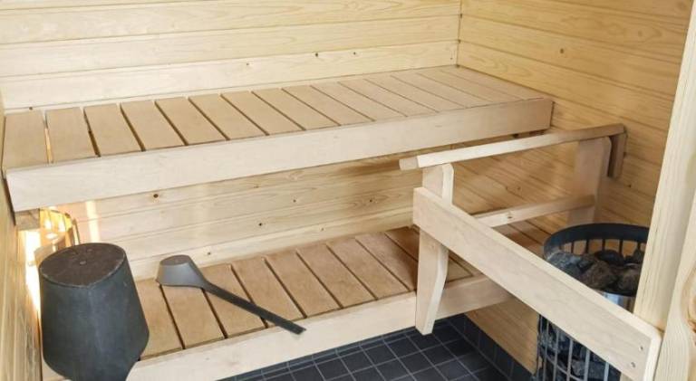 Rental apartment with sauna | Close to Arktikum Science Museum — photo 4