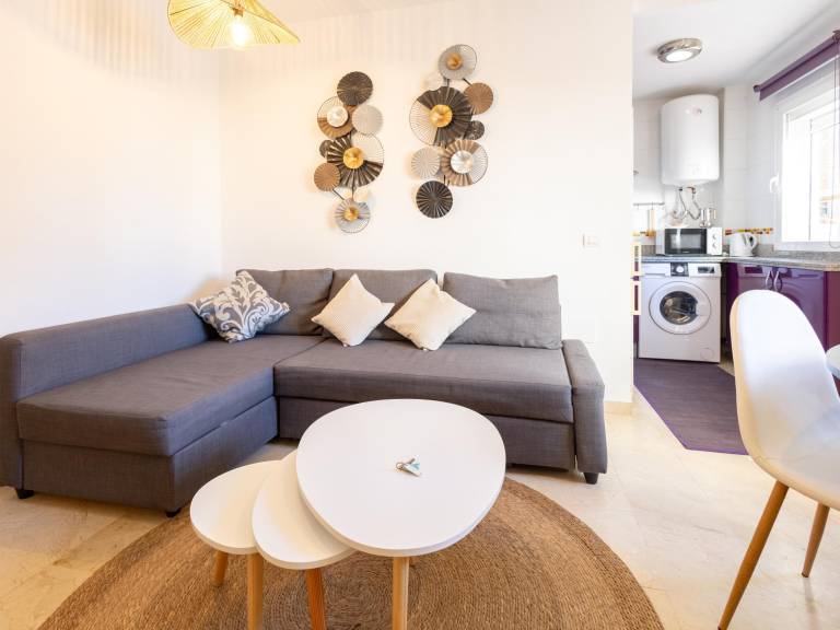 Family-oriented beautiful rental apartment | Pet-friendly — photo 2