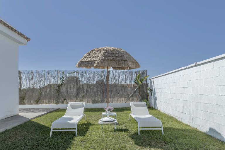 Fully equipped charming vacation home with terrace, garden & private pool | Garden view | Good for workation | Dogs allowed — photo 3