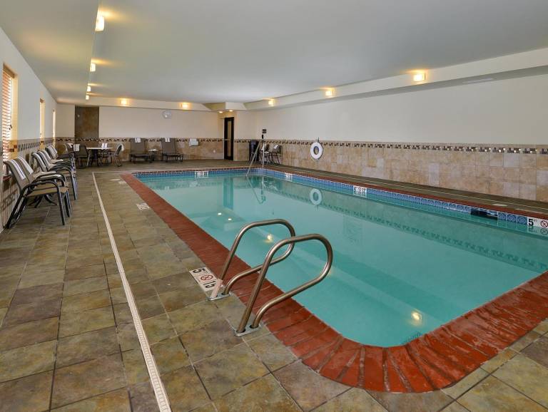 Hampton Inn Ottumwa — photo 5
