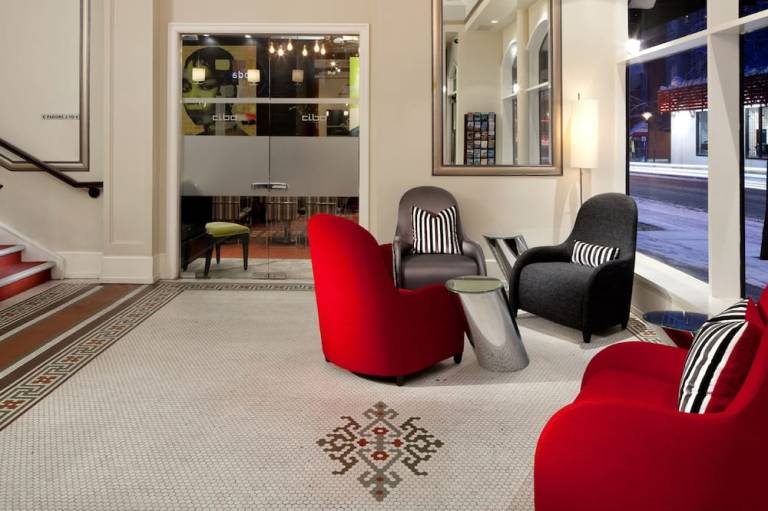 Moda Hotel