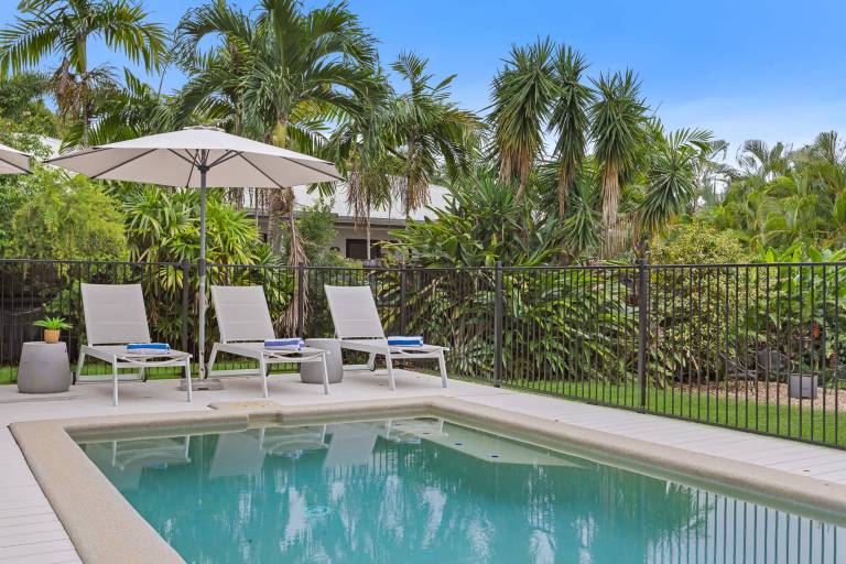 Cove Retreat Kid Pet and Pool Paradise