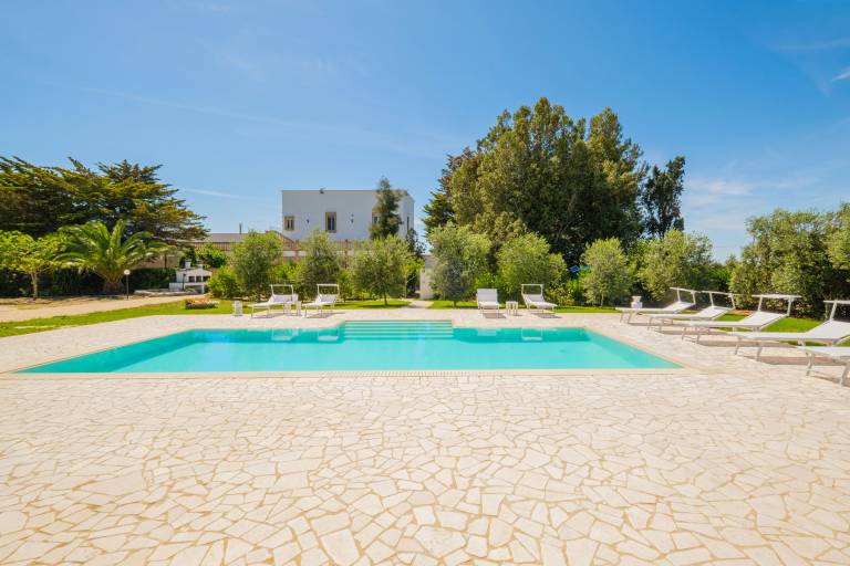 Fully equipped villa with yard, BBQ & private pool | Dogs allowed — photo 3