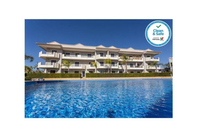 Rental apartment with garden & pool in Albufeira