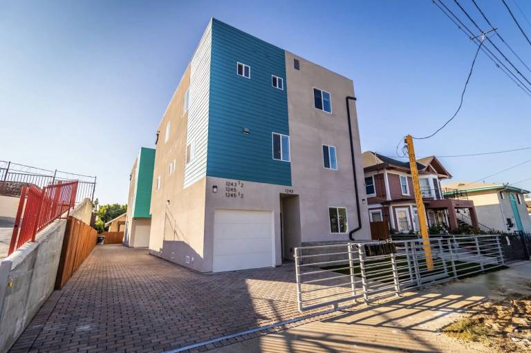 Hostel  Pico-Union