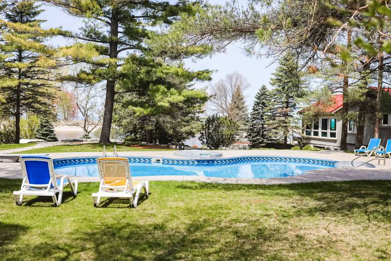 Cabin  Wasaga Beach