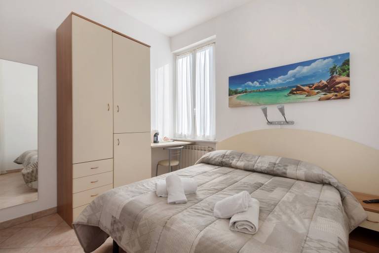 Beautiful private room with fast internet | Pet-friendly in Levanto