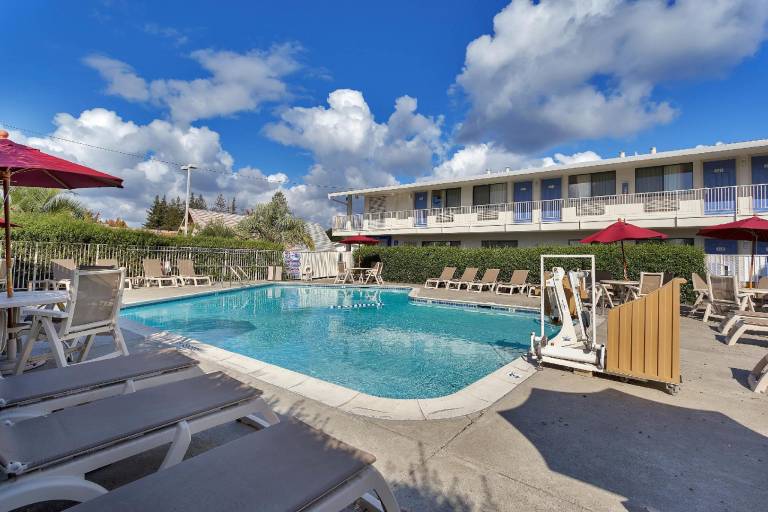 Motel 6 Santa Rosa - South in Sonoma, CA