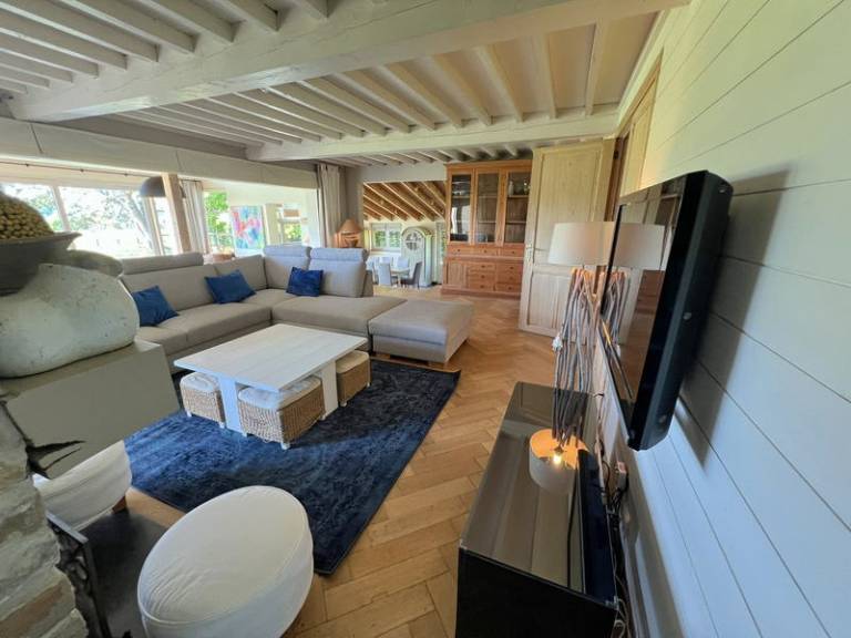 Vacation home with sauna, grill & terrace — photo 4