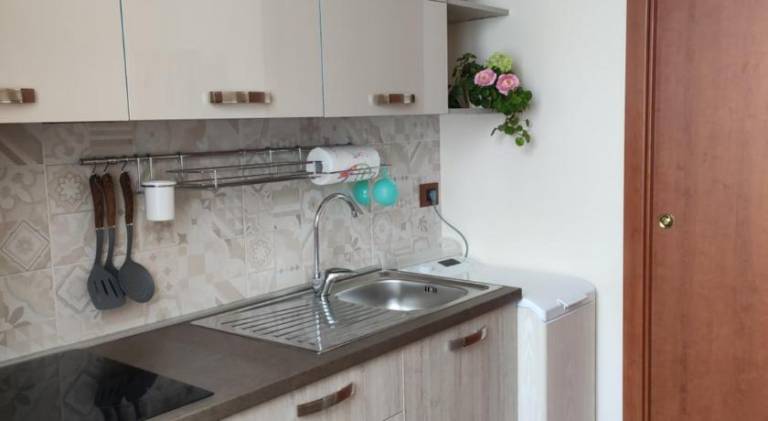 Holiday apartment with 2 rooms for 6 persons — photo 3