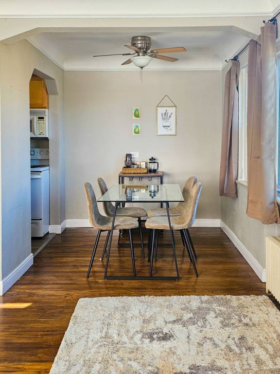 Park Hill Condo- Airy, Updated, Clean and Great Location — photo 3