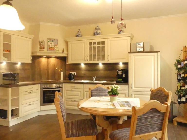 Appartement Fewo Dusche und Bad WC 1 Schlafraum EG