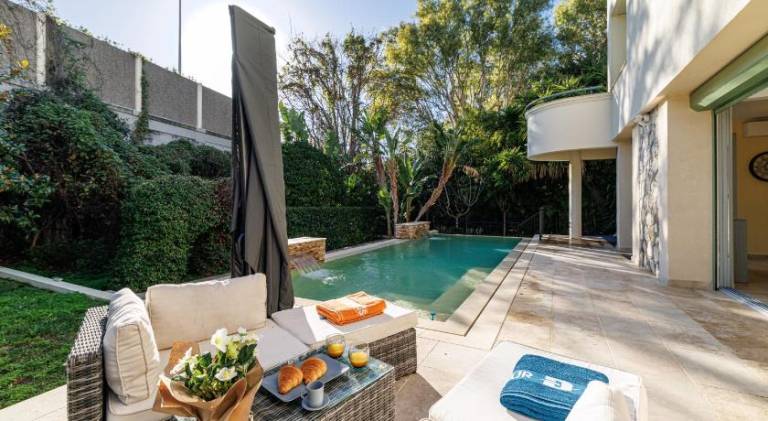 Fully equipped villa with yard, private pool & patio | Close to Promenade des Anglais | Close to the beach | Pets allowed — photo 2