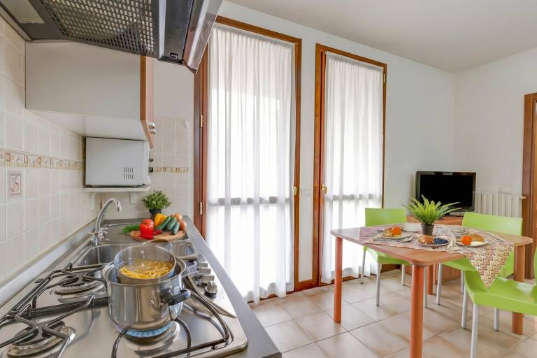 Rental apartment with garden & terrace | Mountain view — photo 5
