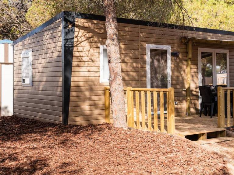 Mobile home with terrace & pool — photo 4