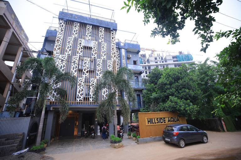 HILLSIDE AQUA