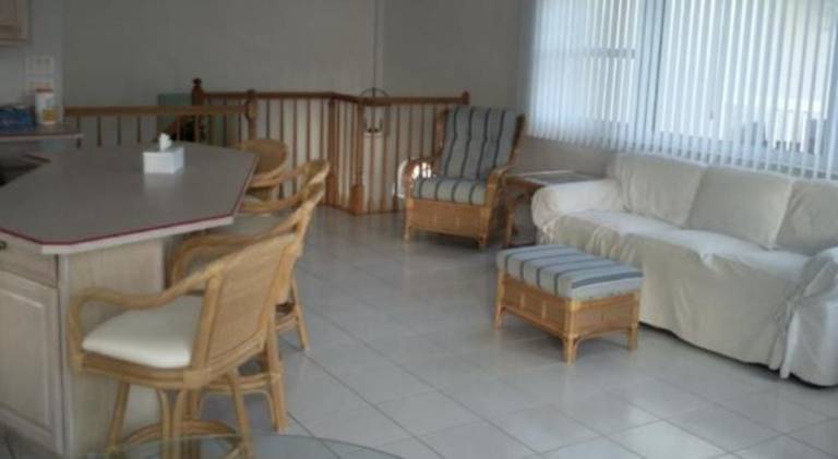 Wonderful house with pool & hot tub | Pets allowed — photo 3
