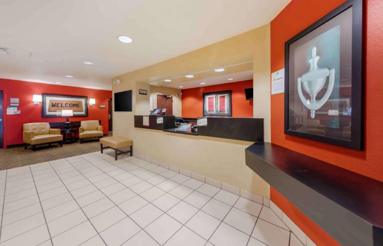 Extended Stay America Suites - Orange County - Huntington Beach — photo 2