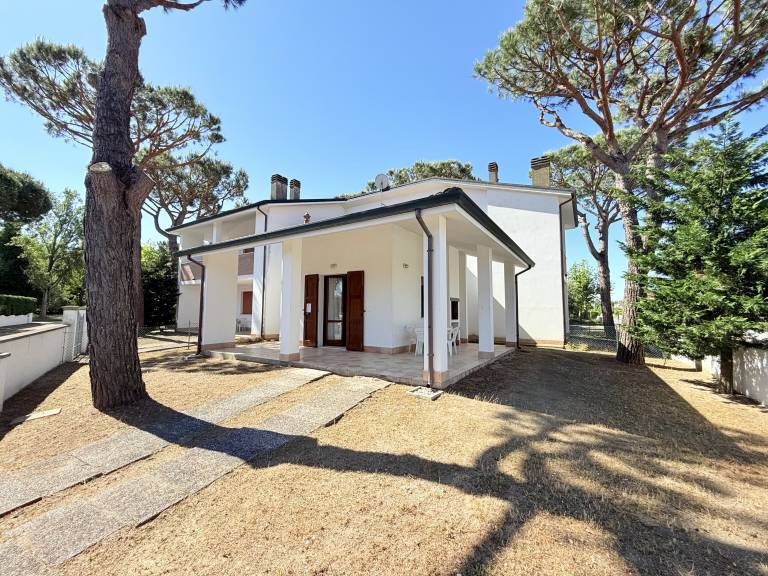 Villa Goro