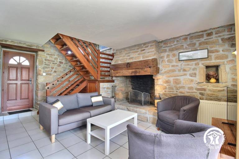 Gite with yard, BBQ & patio | Sea view — photo 4