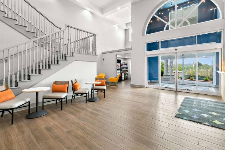 Spark by Hilton Commerce, GA — photo 2
