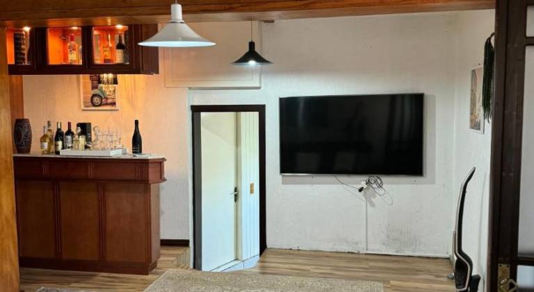 House with 2 rooms for 6 persons — photo 3